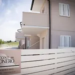 公寓式酒店 Balconi Del Conero 努马纳